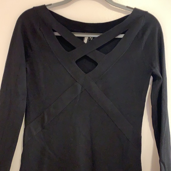 Ladies sweater - Picture 3 of 5